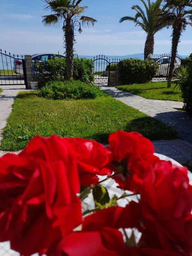 Cozy maisonette in Pefkochori Chalkidiki Exteriör bild